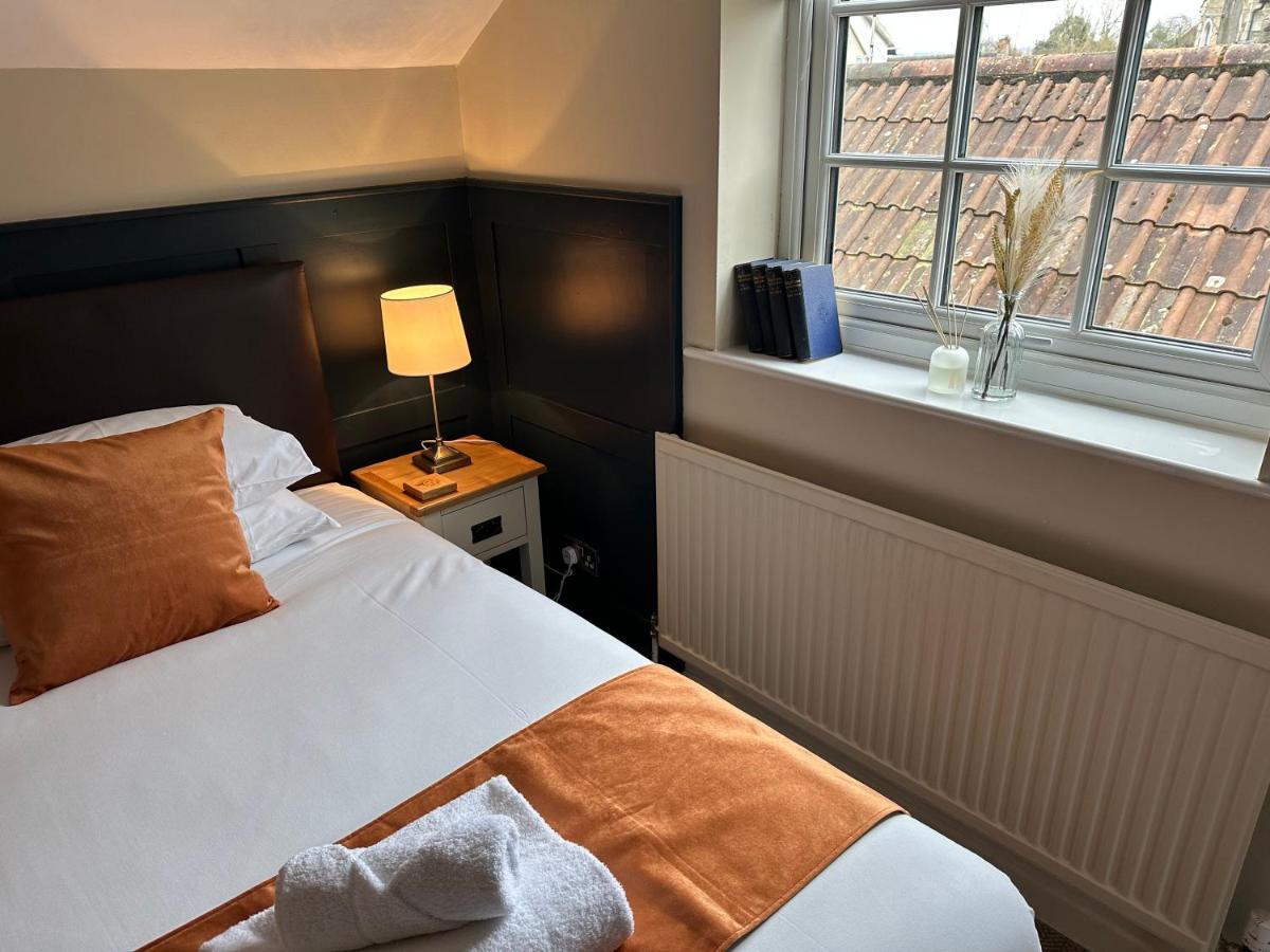 Full Moon Inn Rudge Rode Zewnętrze zdjęcie